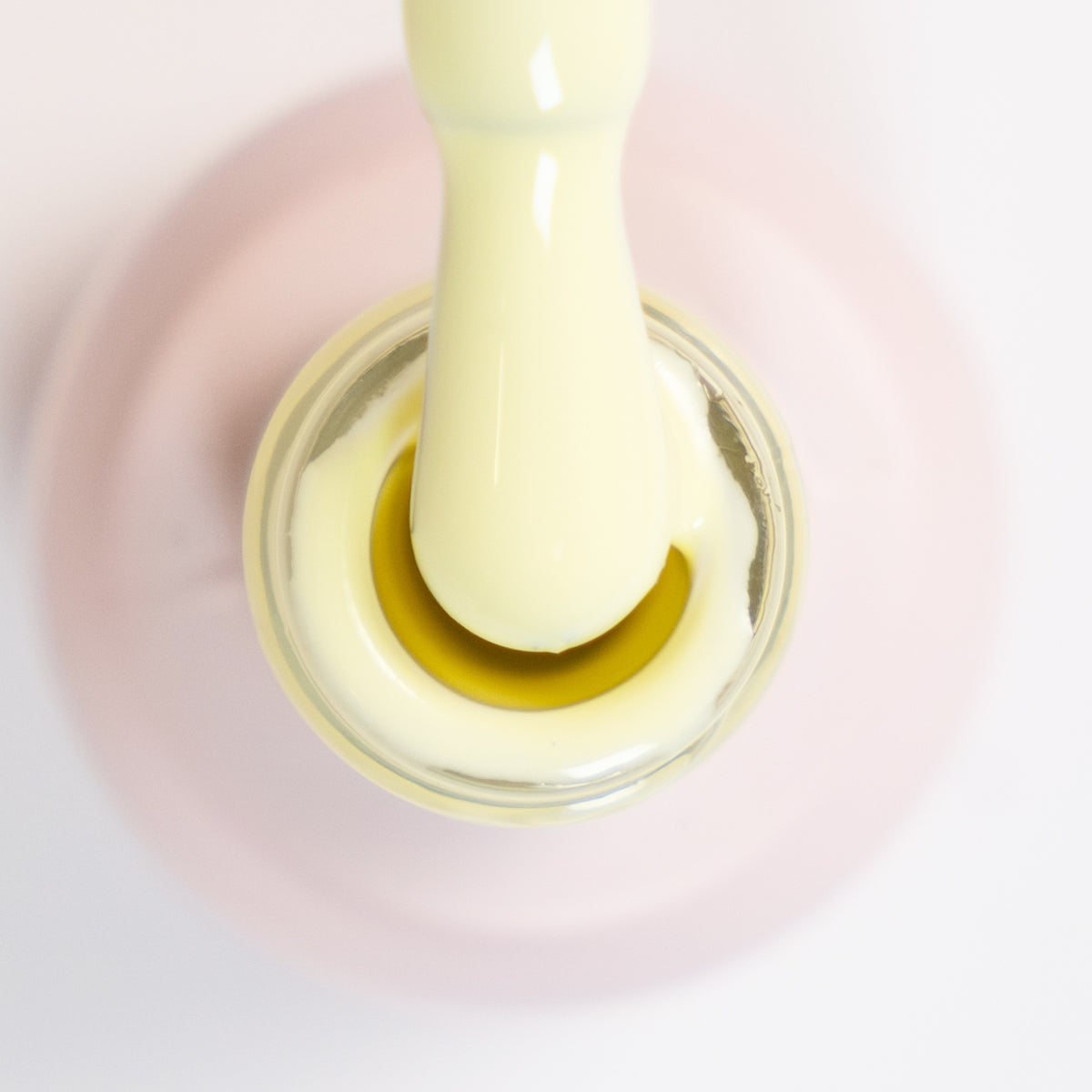 Oja Semipermanenta Butter Silk, 5ml