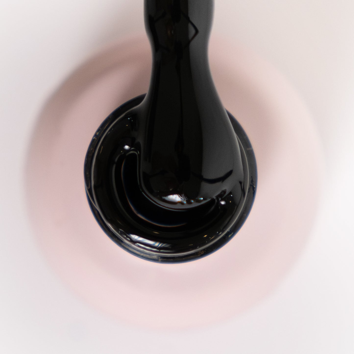 Oja Semipermanenta Stunning Black, 5ml