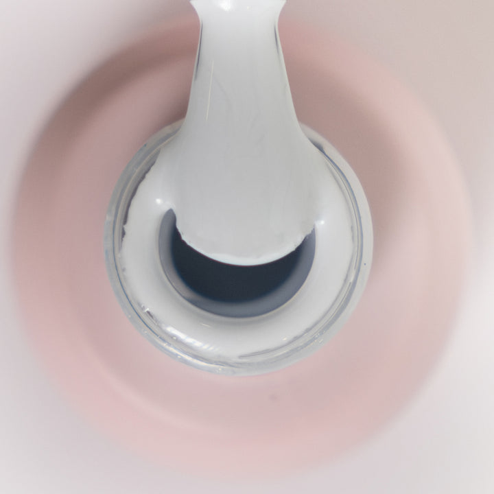 Oja Semipermanenta Stunning White, 5ml